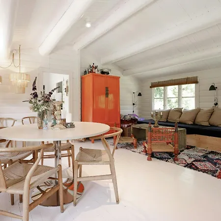 Stylish Near Kaprifoliestrand